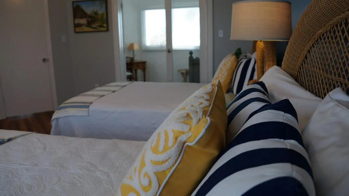 Lovely Townhome - Shoreline Towers Walk Beach Pool Destin 0*,  United States