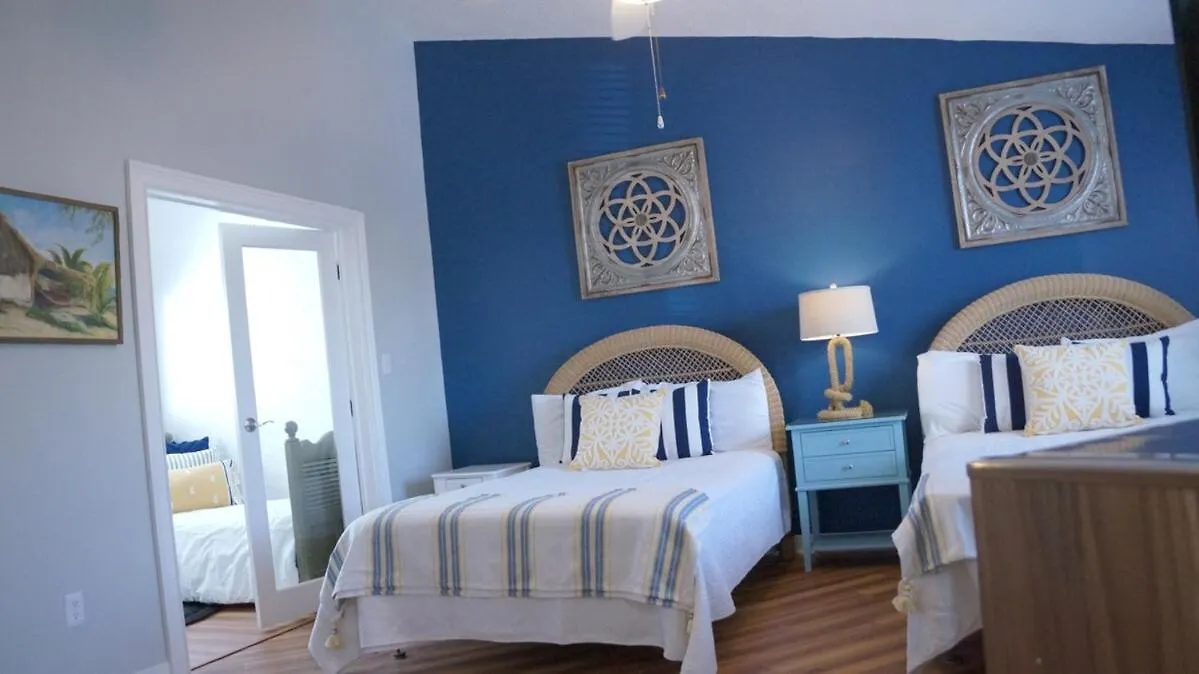 Lovely Townhome - Shoreline Towers Walk Beach Pool Destin 0*,