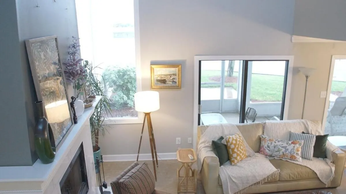 Holiday home Lovely Townhome - Shoreline Towers Walk Beach Pool Destin