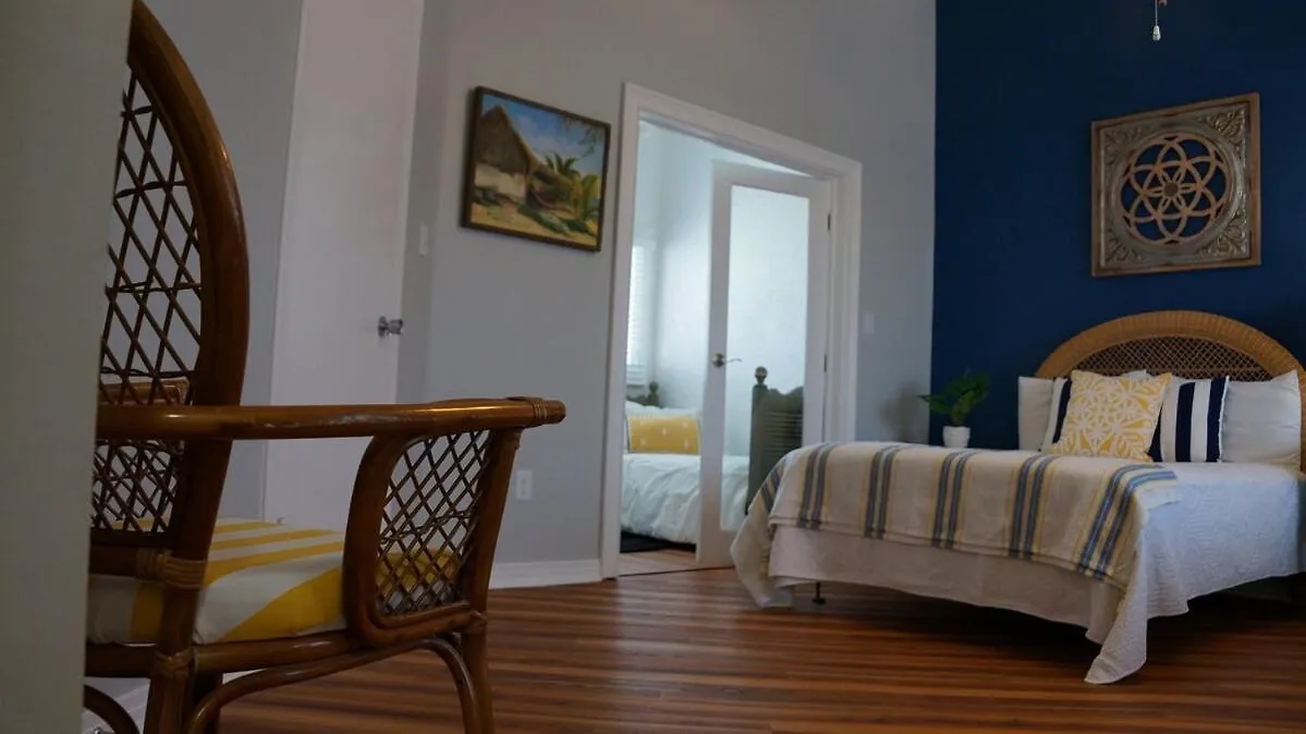 Lovely Townhome - Shoreline Towers Walk Beach Pool Destin 0*,  United States