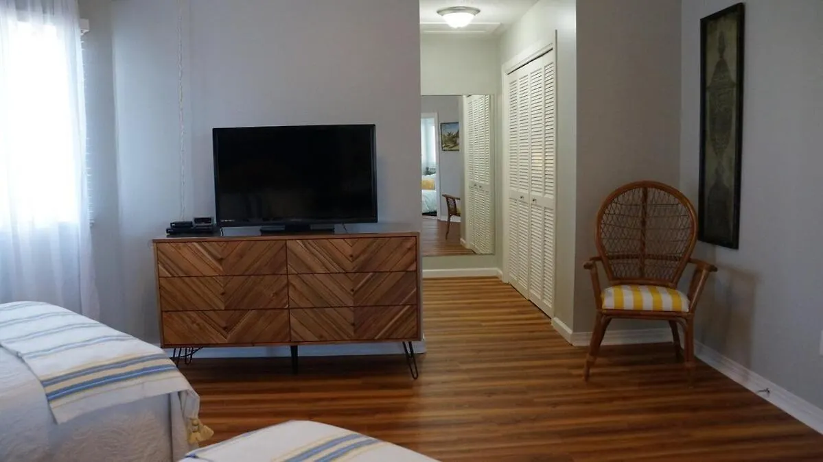 Holiday home Lovely Townhome - Shoreline Towers Walk Beach Pool Destin
